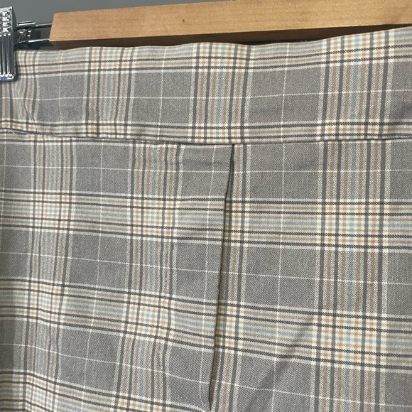 Penningtons plaid tapered dress pants size 26 - Picture 3 of 6